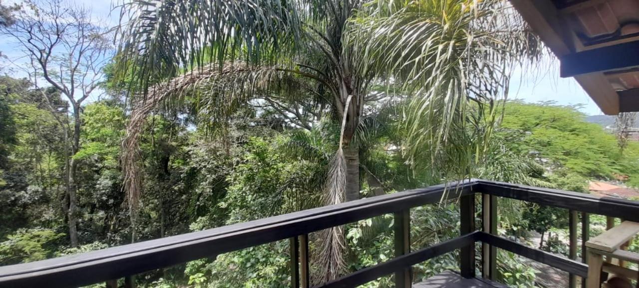 Violeta Aquarela Bombinhas Villa Bagian luar foto
